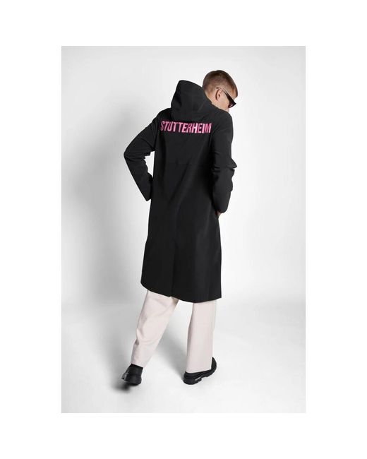 Stutterheim Black Matte print regenmantel