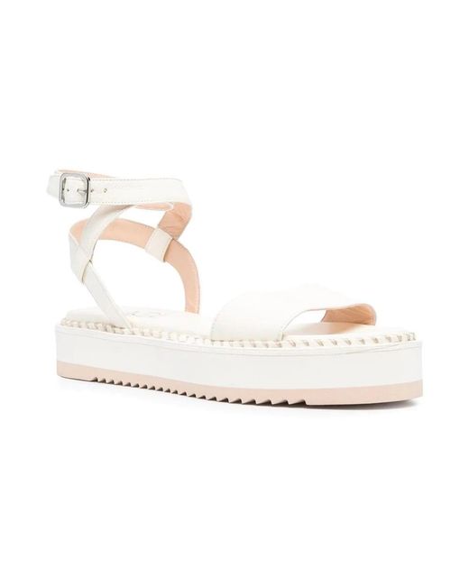Agl Attilio Giusti Leombruni White Flat Sandals