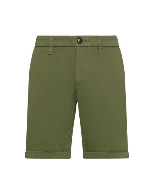 Bermuda shorts alla moda per giornate estive di Sun 68 in Green da Uomo