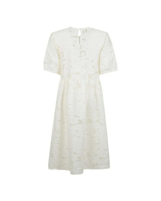 Midi Dresses di Baum und Pferdgarten in White