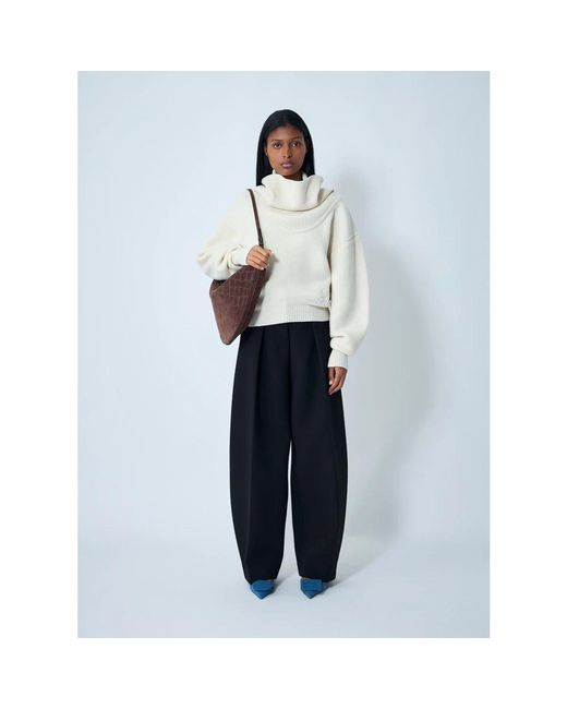 Jacquemus White Turtlenecks