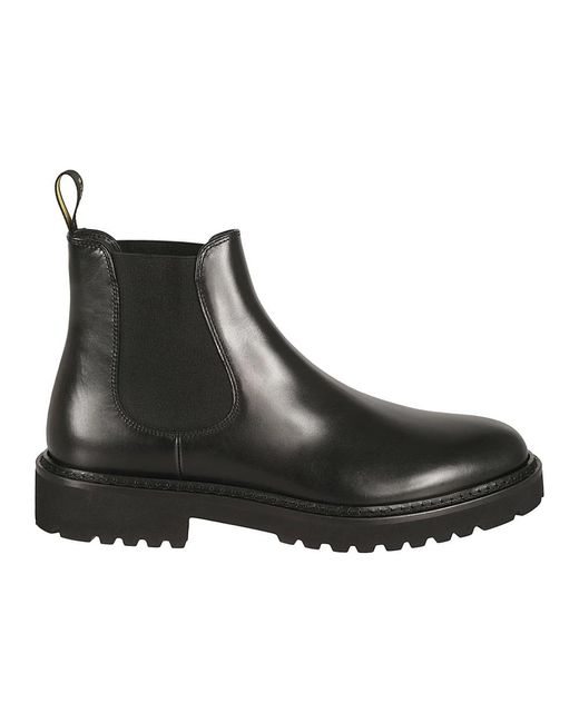Doucal's Black Chelsea Boots for men