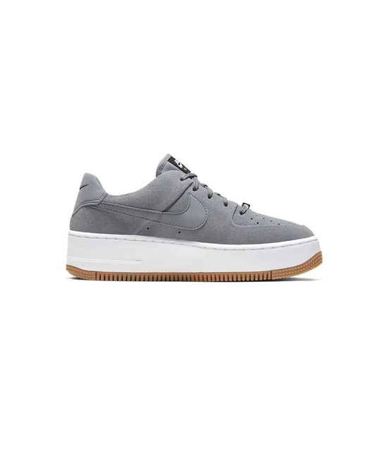 Sneakers di Nike in Gray