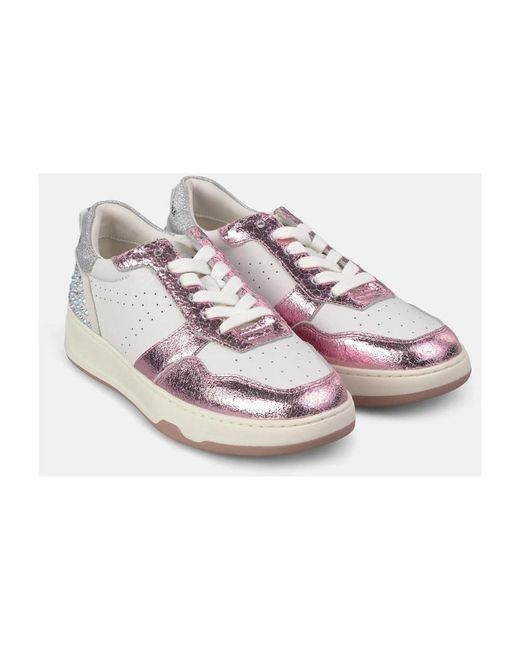 Alma En Pena. Sneakers in het White