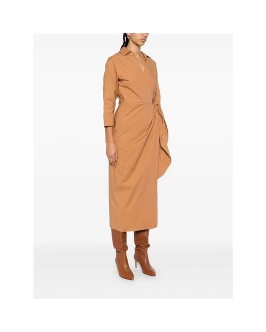 Midi Dresses Twinset de color Brown