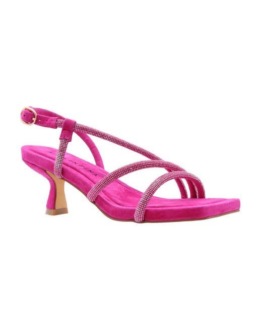 Alma En Pena. Pink High Heel Sandals