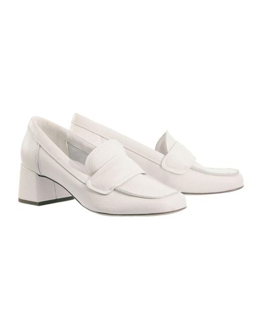 Högl White Pumps