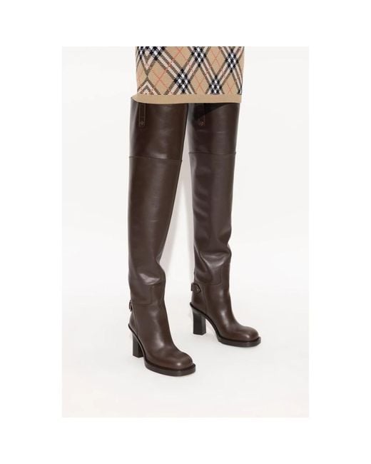 Heeled Boots di Burberry in Brown