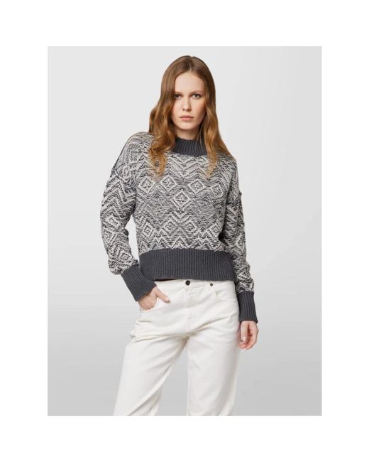 Alpha Studio Gray Turtlenecks