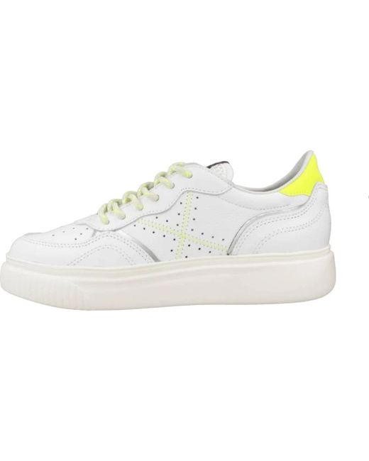 Munich White Sneakers