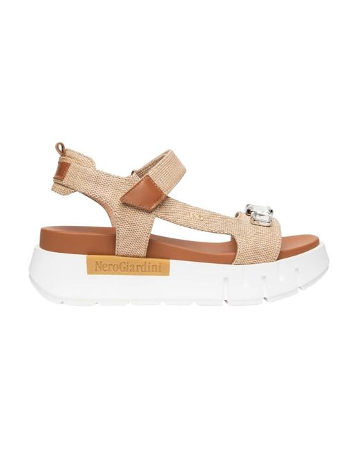 Nero Giardini Natural Flat Sandals