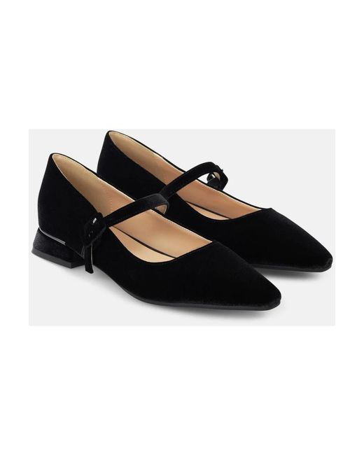 Alma En Pena. Black Ballerina Shoes