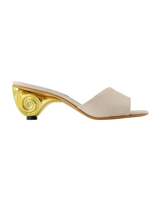 Heeled Mules di CAREL PARIS in Metallic