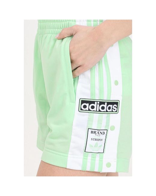 Adidas Originals Green Grüne und weiße shorts mit seitlichen knöpfen