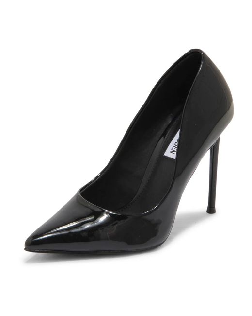 Steve Madden Black Pumps