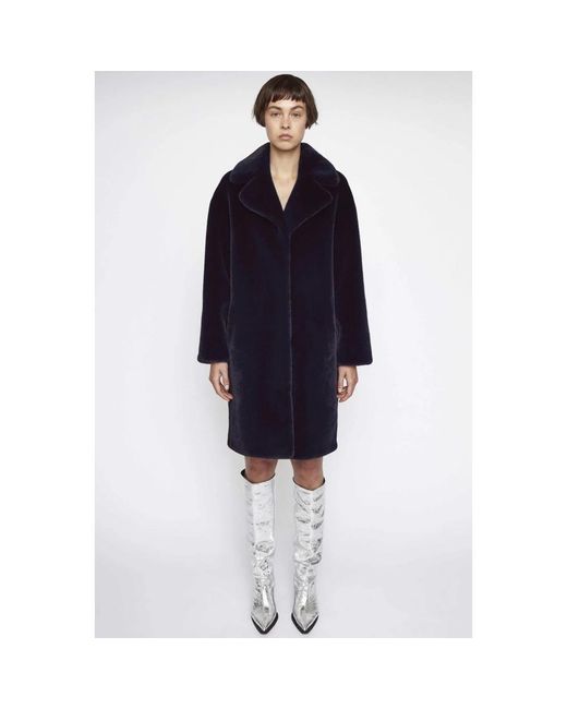 Stand Studio Blue Parkas