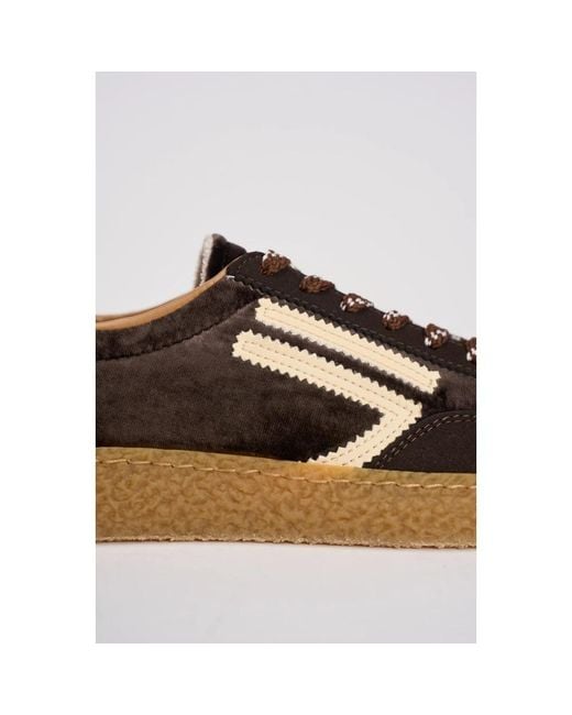 PURAAI Brown Sneakers