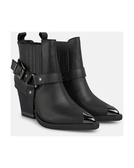 Alma En Pena. Black Cowboy & Biker Boots