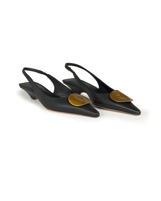 Vic Matié Black Pumps