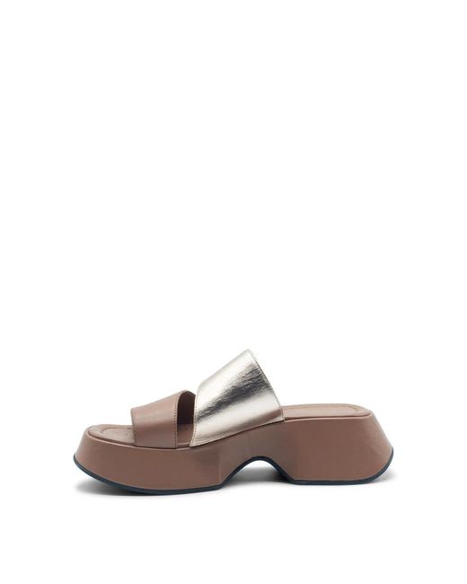 Vic Matié Sliders in het Brown