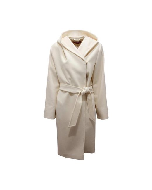 Max Mara Belted Coats in het Natural