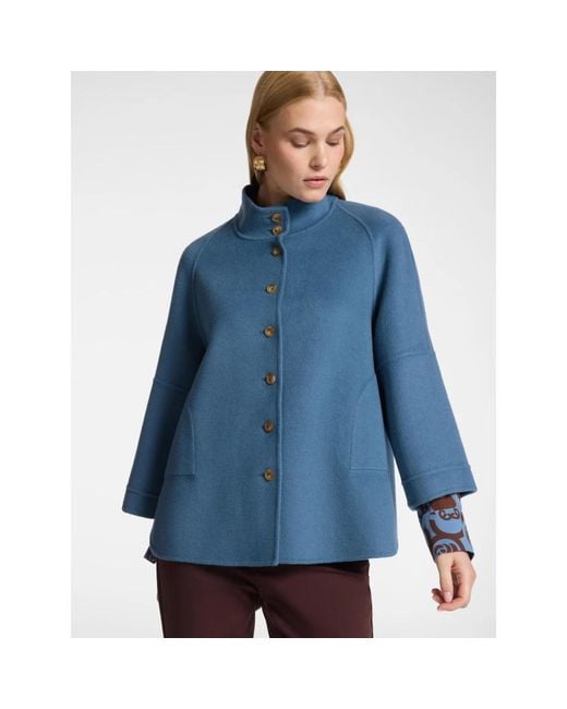 Light Jackets Elena Miro de color Blue