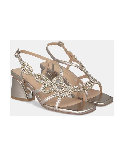 High Heel Sandals di Alma En Pena. in Metallic