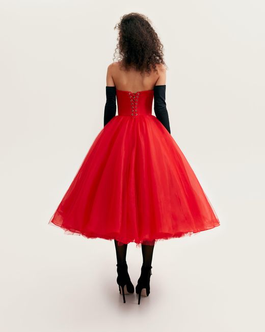 Millà Red Dramatic Organza Dress Adorned With 'S Si