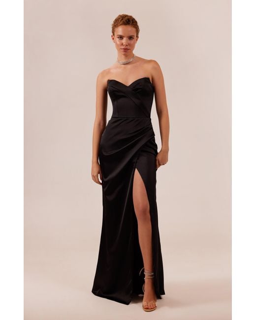 Millà Black Strapless Evening Gown With Thigh Slit