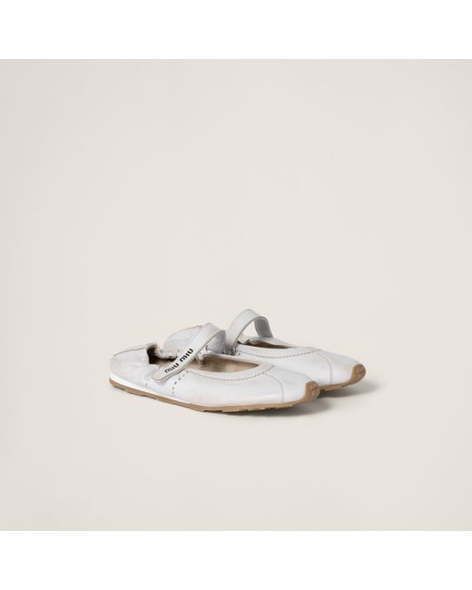 Miu Miu Leather Ballet Flats in White | Lyst