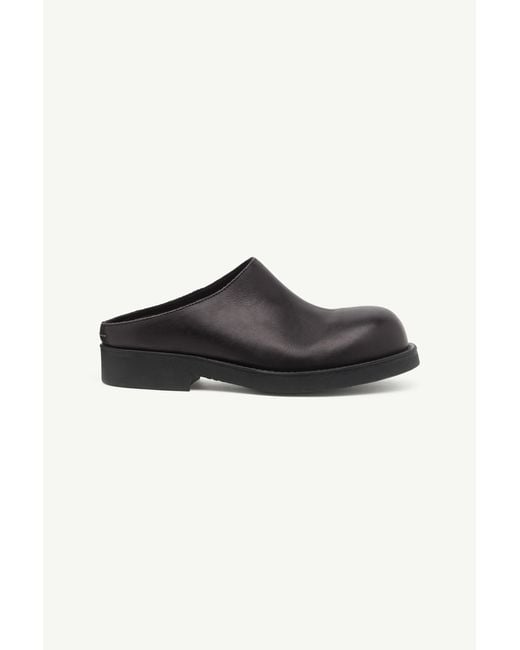 MM6 by Maison Margiela Black Round-Toe Leather Biker Mules