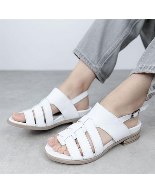 Shoon White Sh Mere Off Leather