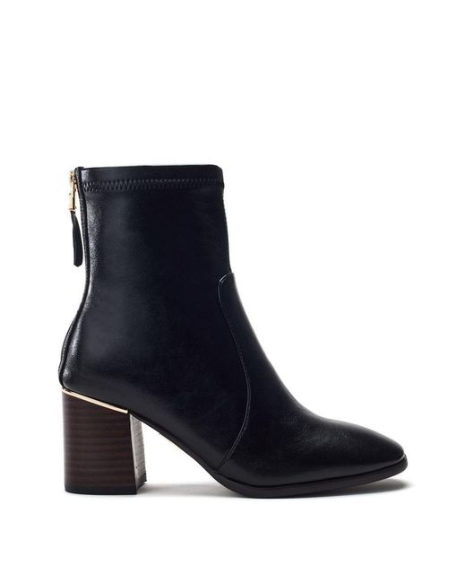 Moda In Pelle Blue Petras Porvair