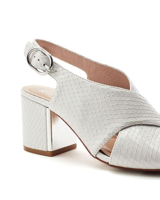 Moda In Pelle White Naylani