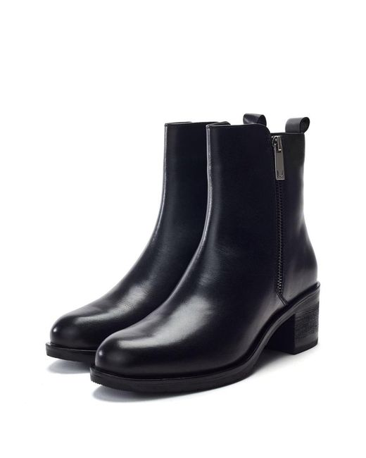 M By Moda Blue Patricio Leather