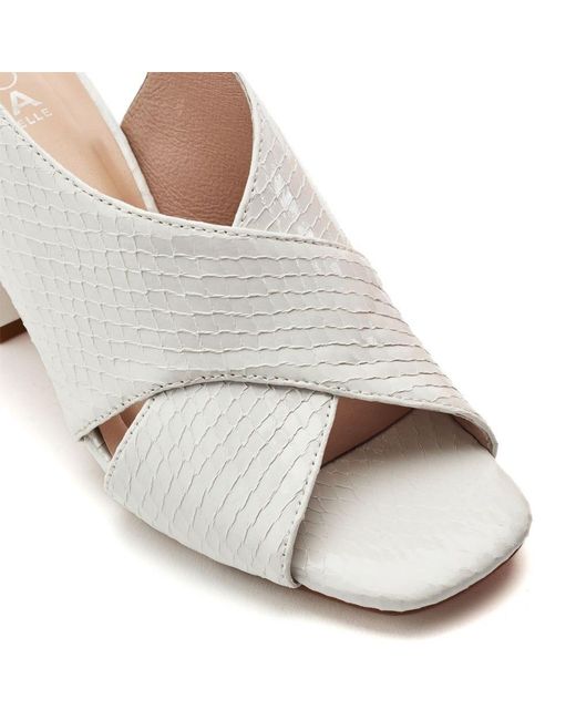 Moda In Pelle White Naylani