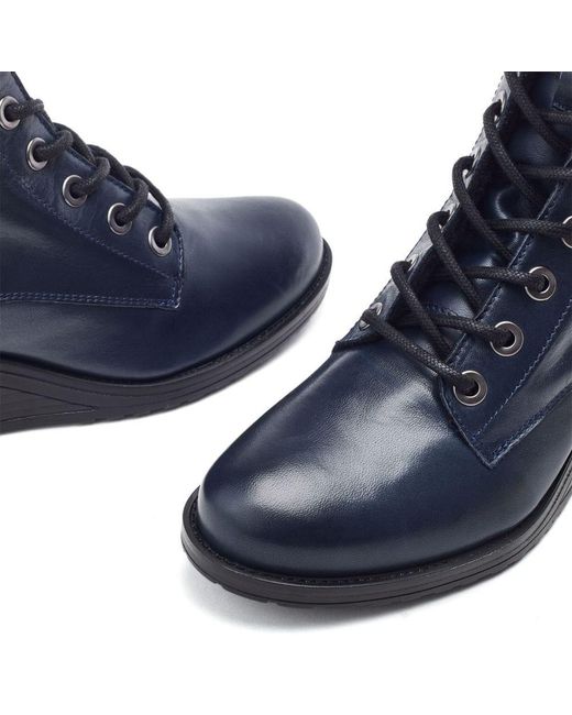 Moda In Pelle Blue Bezzy Lace Up Leather