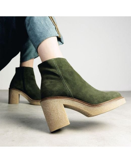 Shoon Brown Sh Casero Suede