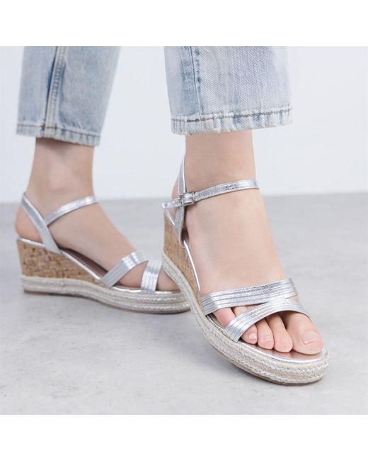Moda In Pelle Metallic Spot Porvair