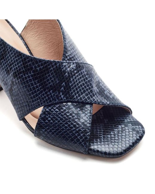 Moda In Pelle Blue Naylani