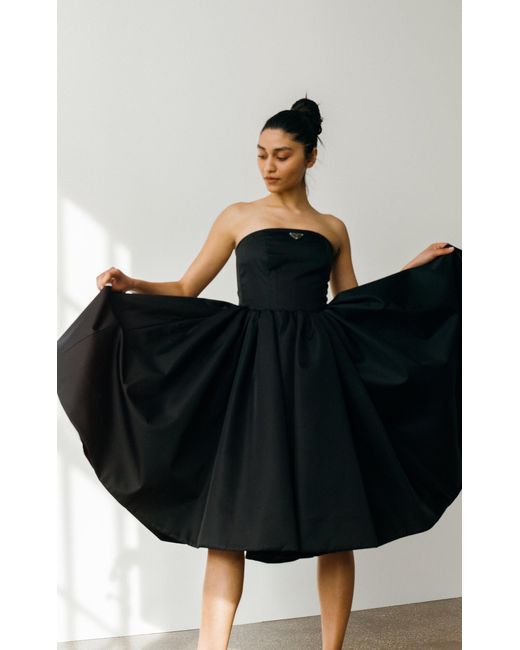 Prada Logo-detailed Nylon Gabardine Strapless Midi Dress in Black | Lyst