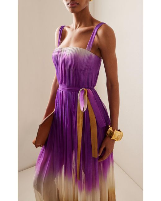 Oscar de la Renta Purple Pleated Ombrè Silk Chiffon Gown
