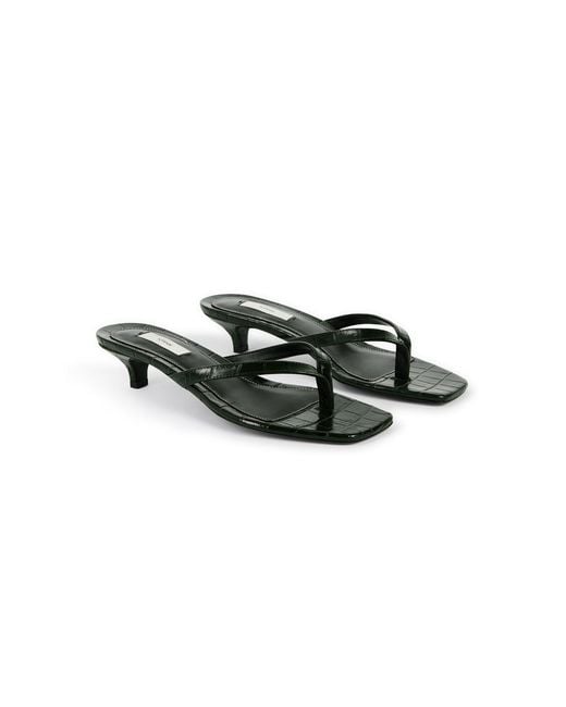 Totême  Brown Croc-Embossed Leather Flip-Flop Sandals