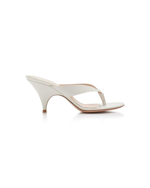 Gianvito Rossi White Sofia Leather Thong Sandals