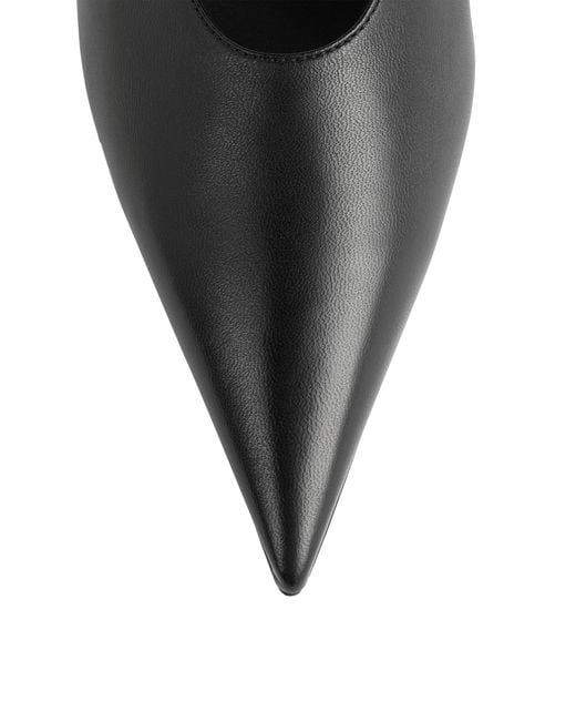 Totême  Black Sharp Leather Kitten-Heel Pumps