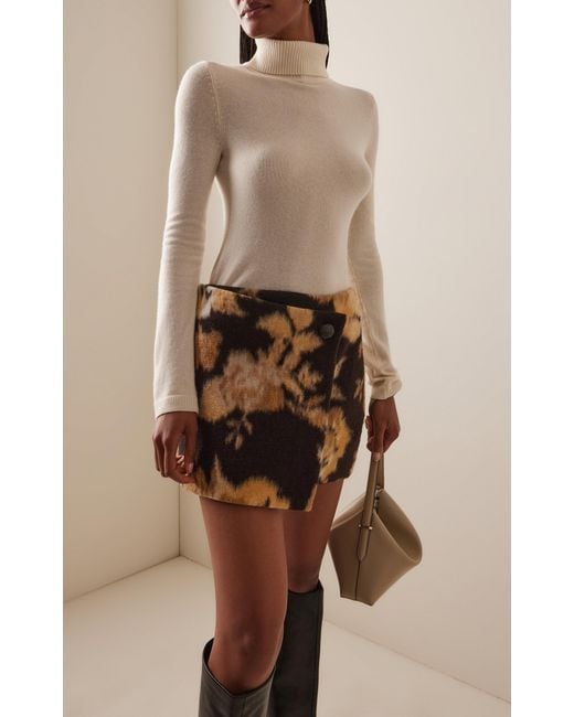 Cult Gaia White Alice Wool-Cashmere Turtleneck Sweater