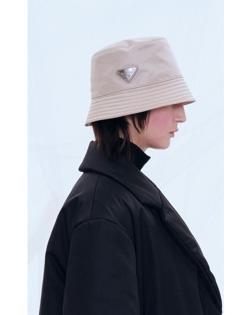 bucket prada valor