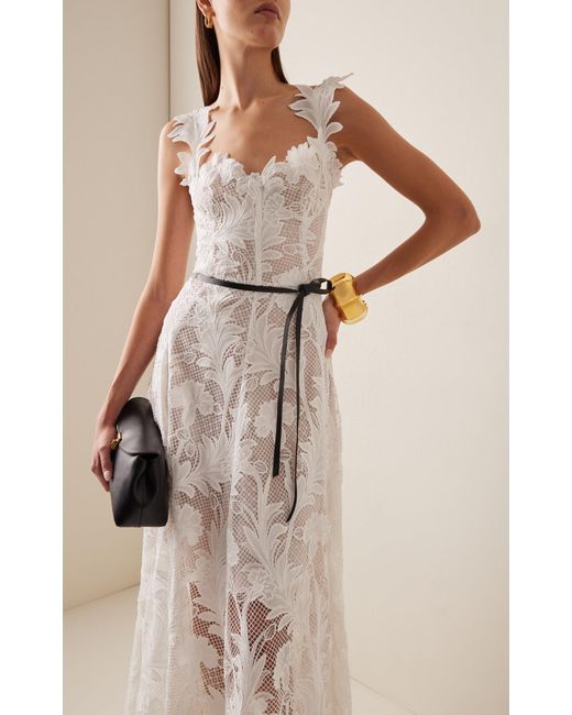 Oscar de la Renta White Embroidered Guipure Lace Gown
