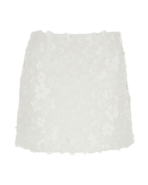 ミニスカート Michael Kors MINI SKIRT WITH FLORAL APPLIQUES Hand-Embroidered Floral Lace Skirt | Michael Kors [US]