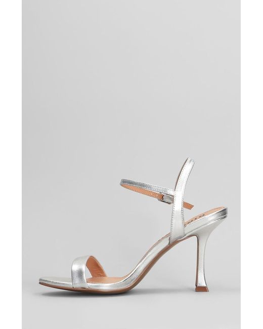 Bibi Lou White Lotus 85 Sandals